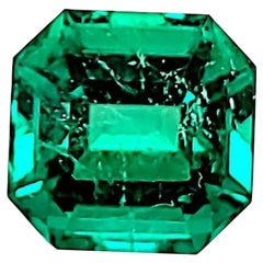 GRS Certified 7.56 Ct Emerald Intense Green, Very Eye Clean Mineral