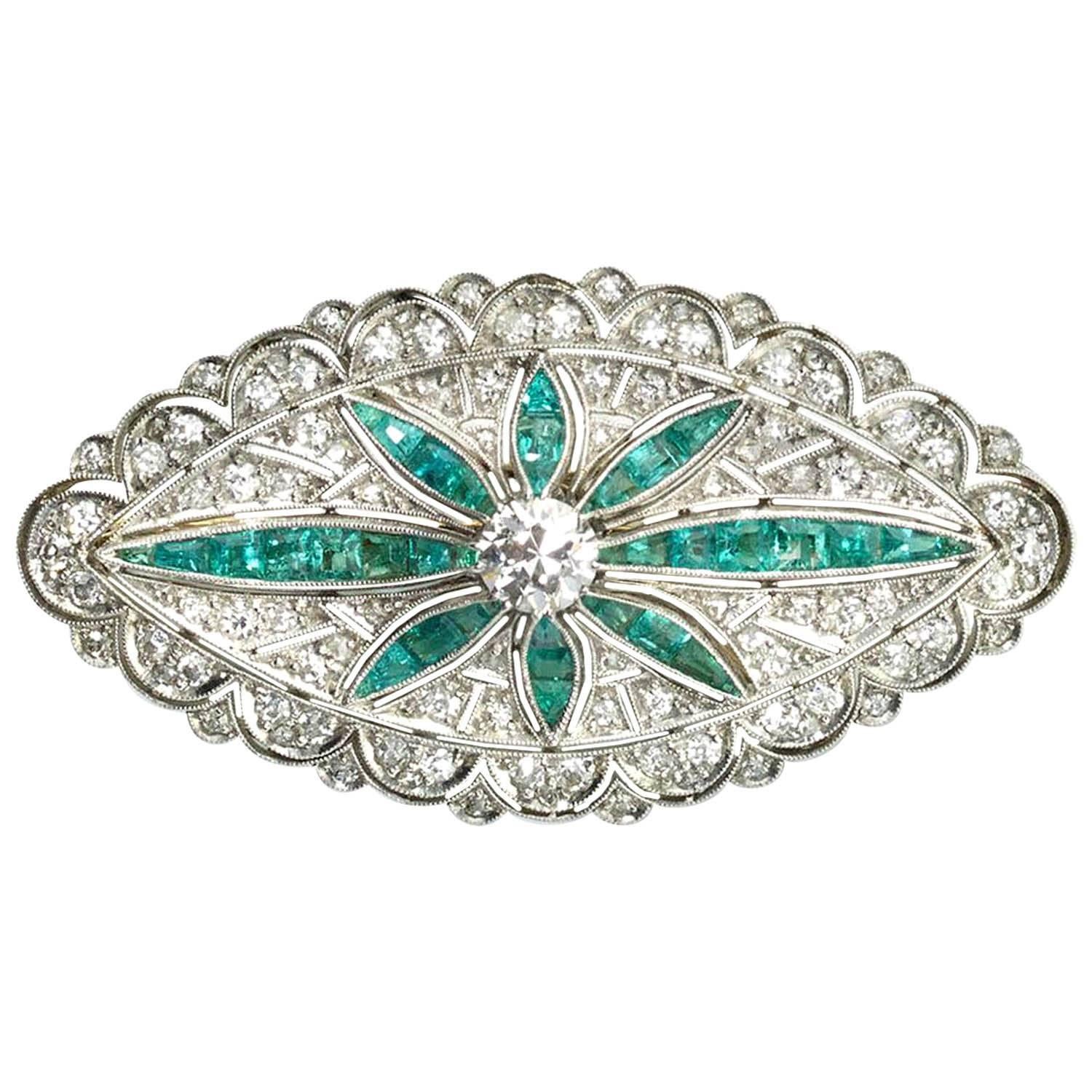 Art Deco Emerald Diamond Gold Platinum Brooch