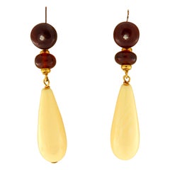 18 Kt Yellow Gold Earrings with Cabochon Garnet Stones, Fossil Ivory Drops