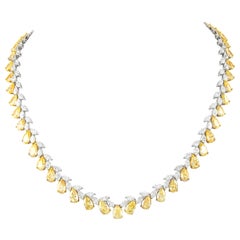 Halskette aus 18 Karat Weiß- und Gelbgold mit gelben und weißen Diamanten von Alexander 50,14