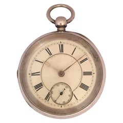 Argent antique American Watch Co. Montre de poche Waltham Mass à remontage par clé