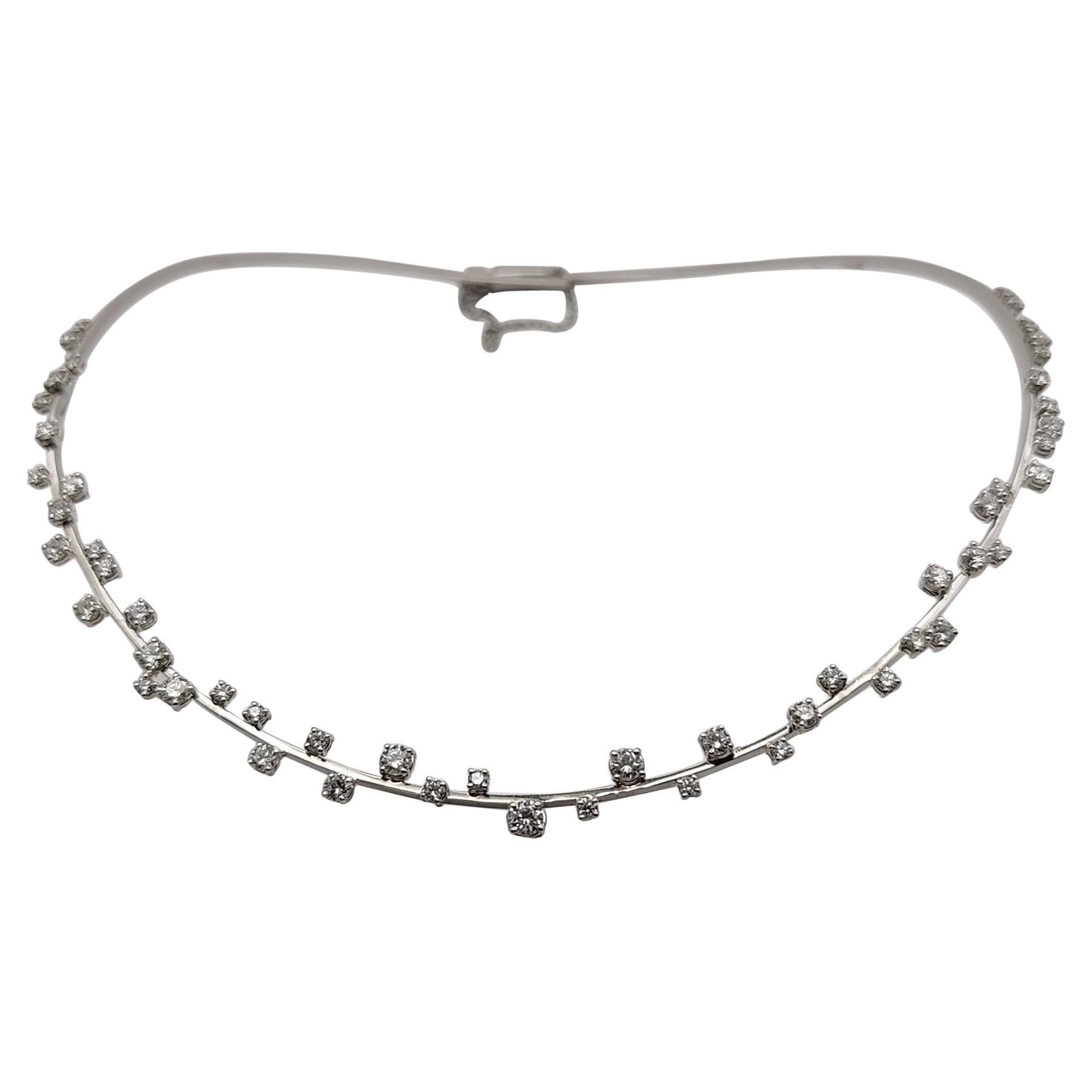 21st Century 3.33 Carat Diamond Choker Necklace in 18K White Gold For Sale