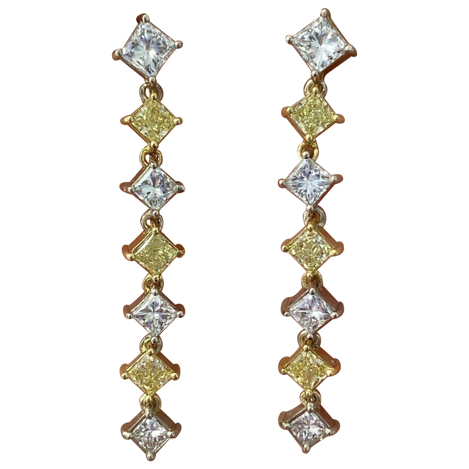 14k 2 Tone Fancy Yellow and White Diamond Dangle Earrings 2.57cts For Sale