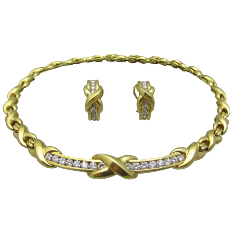 Tiffany & Co.X Collection Collier et boucles d'oreilles en or et diamants en vente