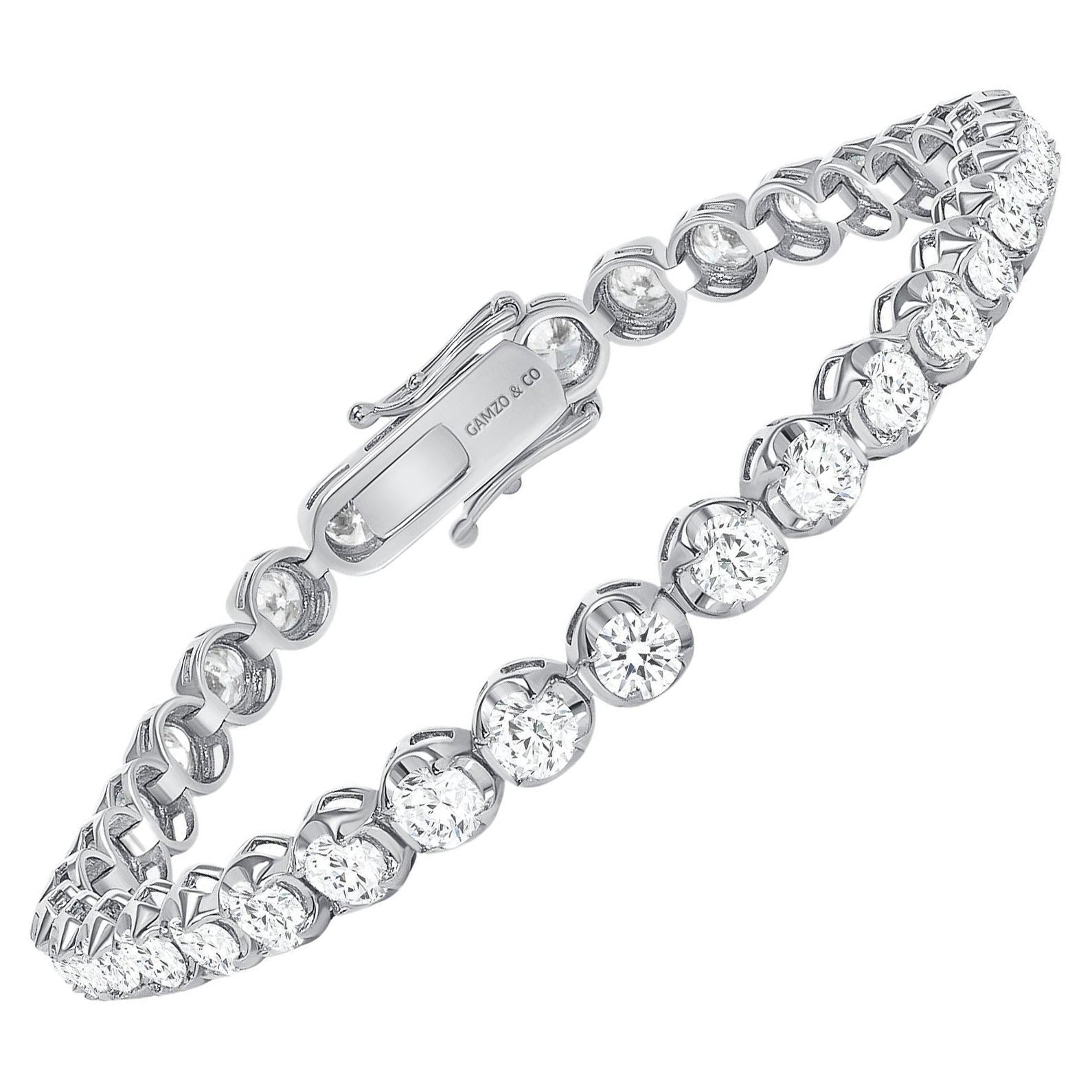 8.5 Inches 14k White Gold 5 Carat Round Diamond Illusion Setting Tennis Bracelet For Sale