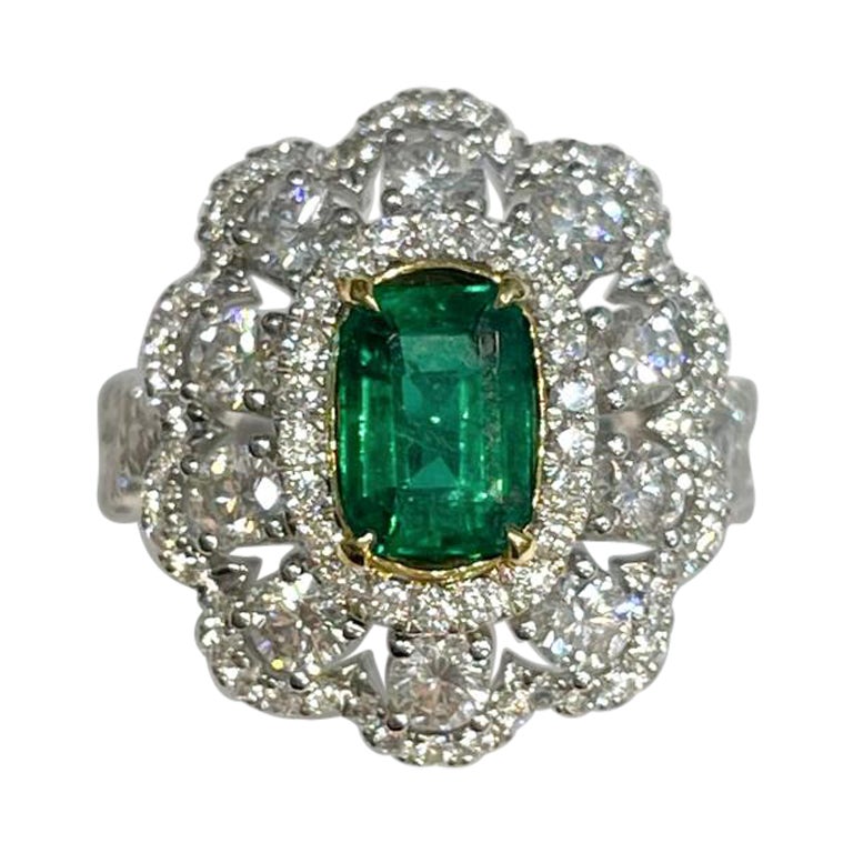 GILIN: 18 Karat Weißgold Smaragd-Diamant-Ring