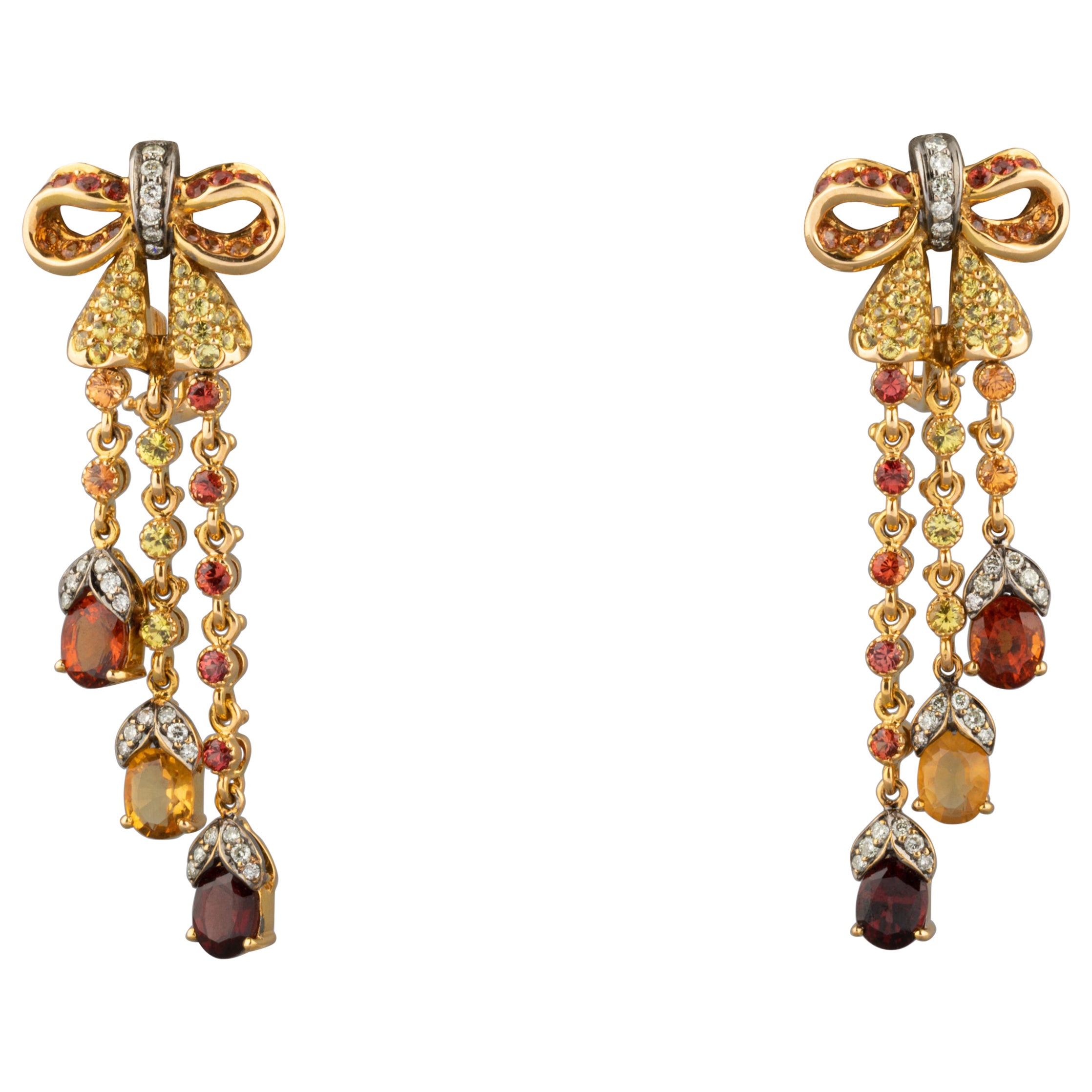 Gold and Diamonds Vintage Clip Earrings For Sale at 1stDibs