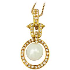 Vintage Gorgeous South Sea Pearl & 1.60 Carats of Diamonds In 18kt Gold Pendant Necklace