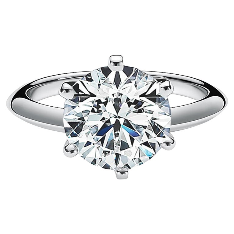 Tiffany and Co. Bague de fiançailles solitaire en diamants ronds taille  brillant de 1.58 carats En vente sur 1stDibs