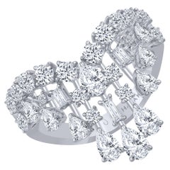 Harakh Colorless Diamond 1.65 Carat Cluster Ring in 18 Kt White Gold