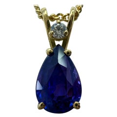 1.03 Carat Deep Blue Purple Pear Cut Sapphire & Diamond 18k Yellow Gold Pendant