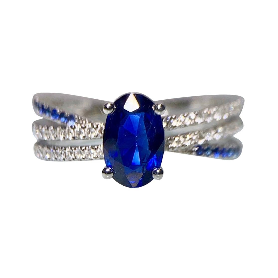 Eostre Blue Sapphire and Diamond Ring in 18k White Gold