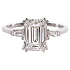 Exceptional Flawless GIA Certified 3 Carat Emerald Cut Diamond Platinum Ring