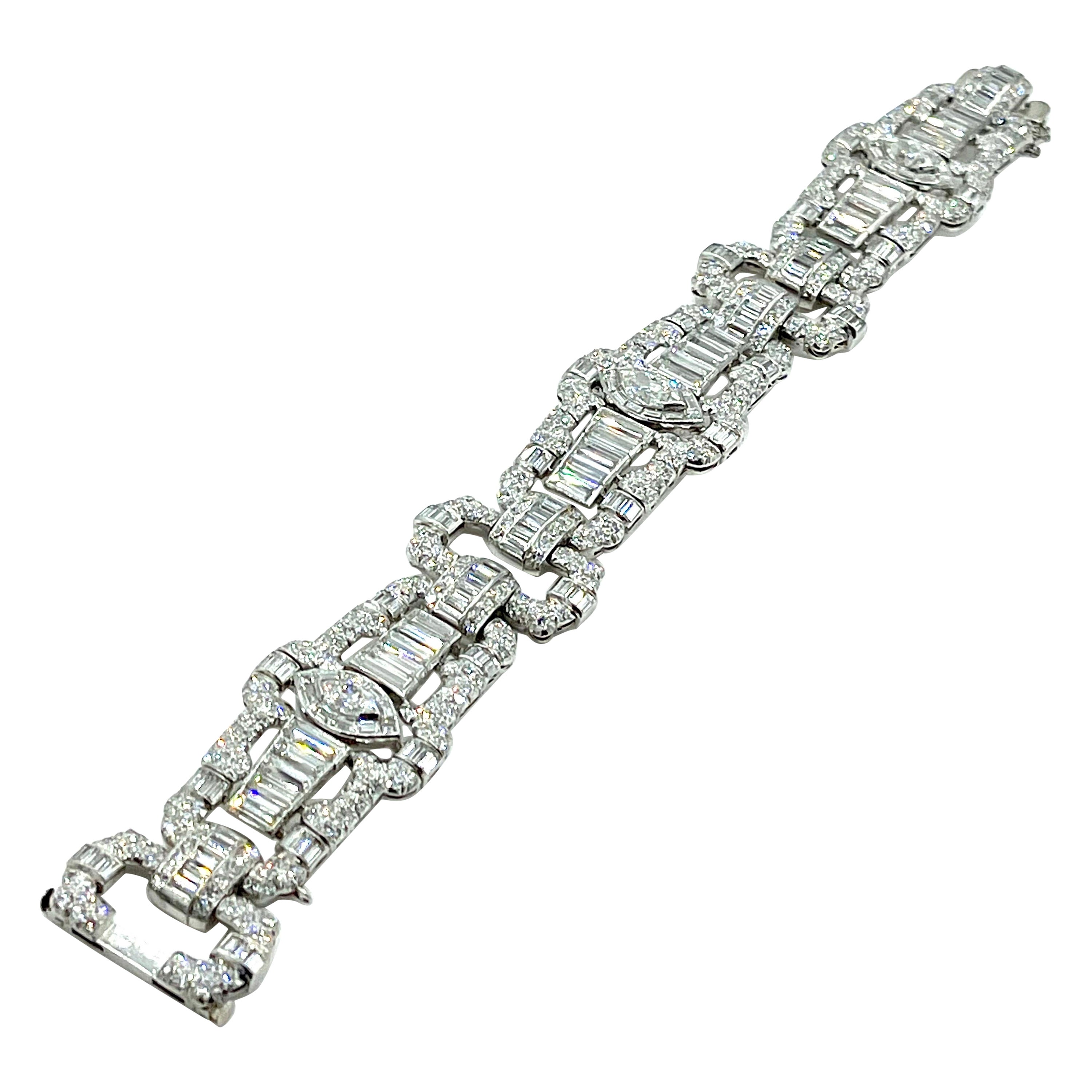 Art Deco 23.00 Carat Various Shaped Diamond and Platinum Bracelet For Sale