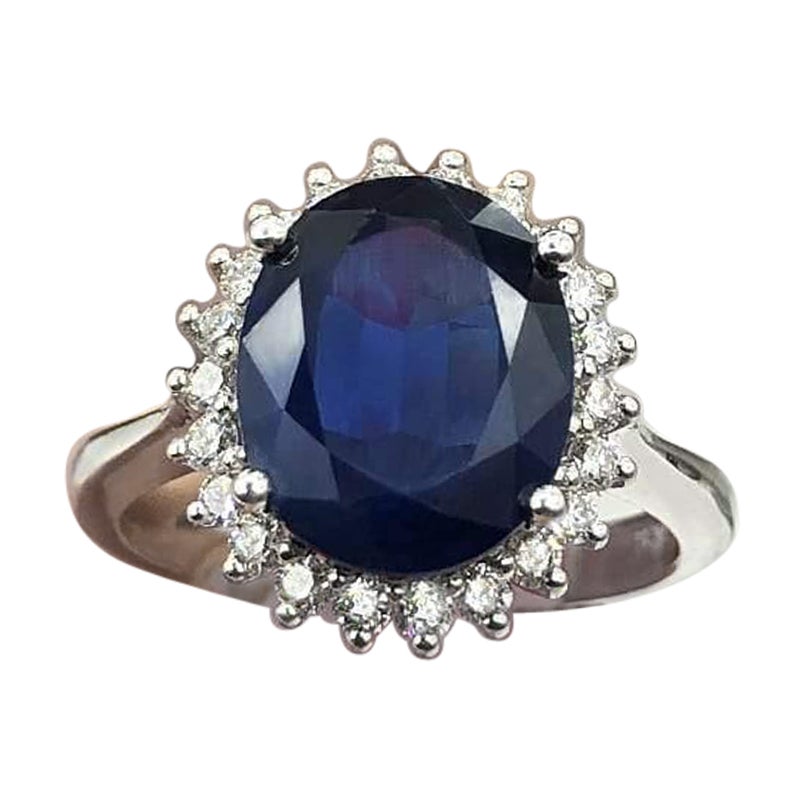 For Sale:  14k White Gold Cocktail Ring with 4.20ct Natural Blue Sapphire and 0.75ct Diamon
