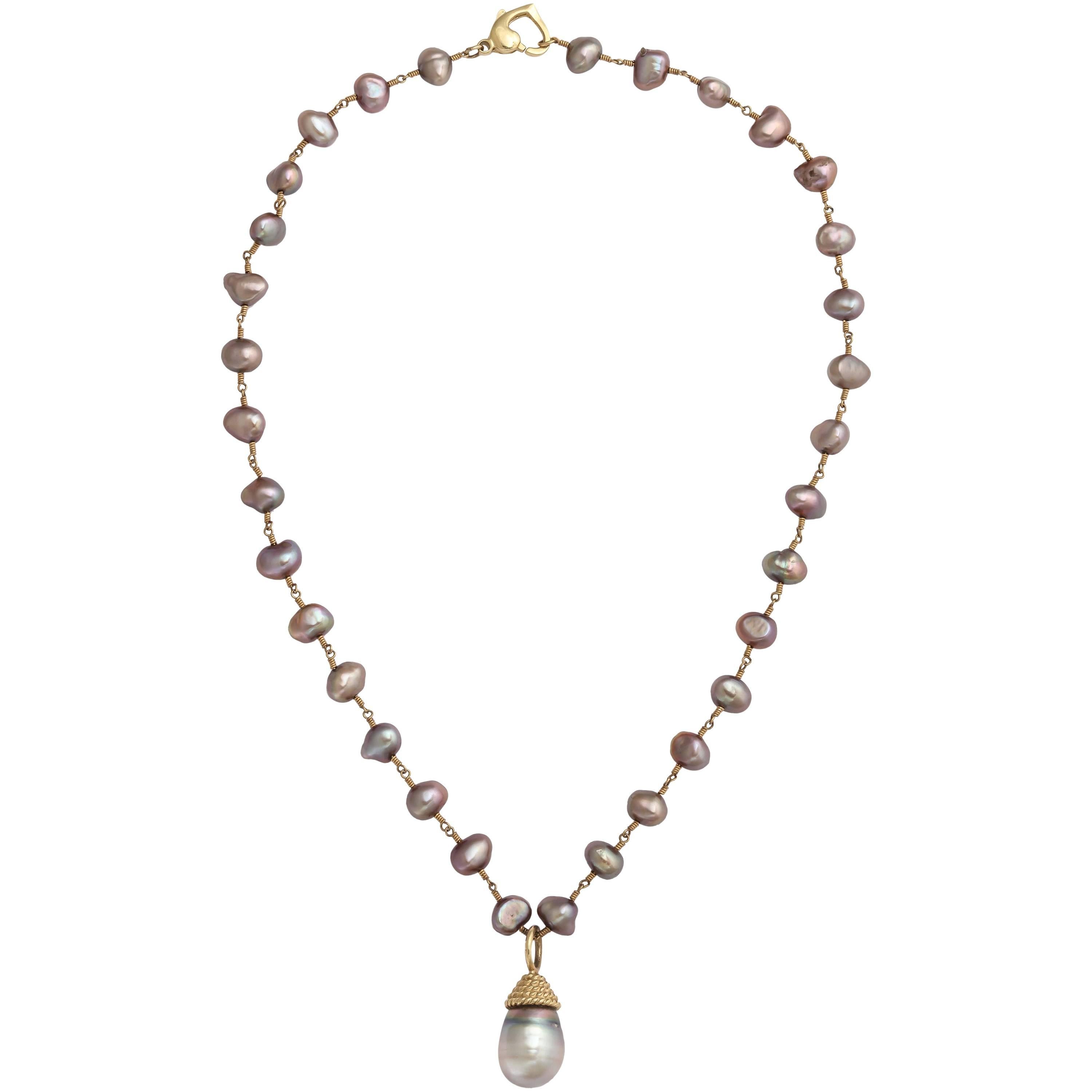 Lovely Gray Tahitian Pearl Pendant Necklace For Sale