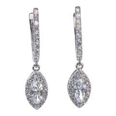 Beautiful 18k White Gold Dangle Earrings with 1.38 Ct Natural Diamonds, GIA Cert