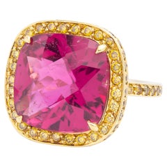 Ring 'Nardi' aus 18 Karat Gelbgold, Rubellit-Turmalin und gelbem Diamanten
