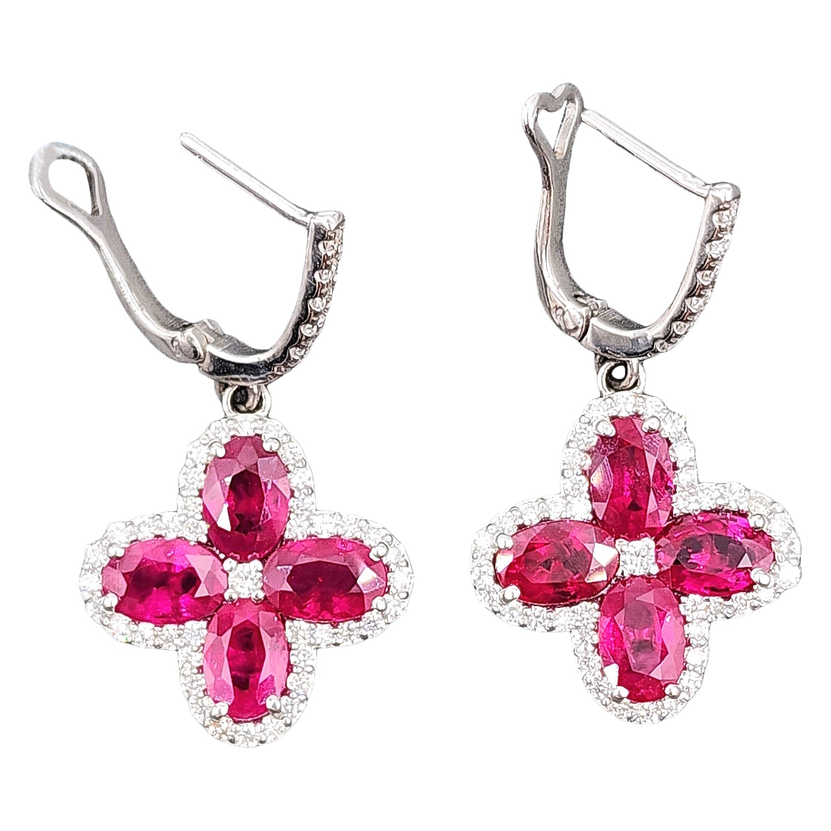 Pendientes de Rubí de Birmania Natural y Diamantes de 6,87 ct