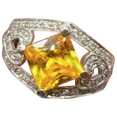 Beautiful 14k White Gold Citrine Cocktail Ring