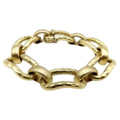 Pulsera italiana vintage de eslabones alternos de oro de 18 quilates con acabado martillado