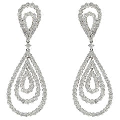 18K White Gold 21 Carat Diamond Chandelier Dangling Earrings