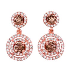 Boucles d'oreilles en forme de grand échantillon avec diamants chocolat et diamants Vanilla sertis