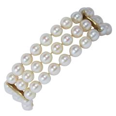 Vintage Three Strand Pearl Bracelet with Gold Clasp Closure