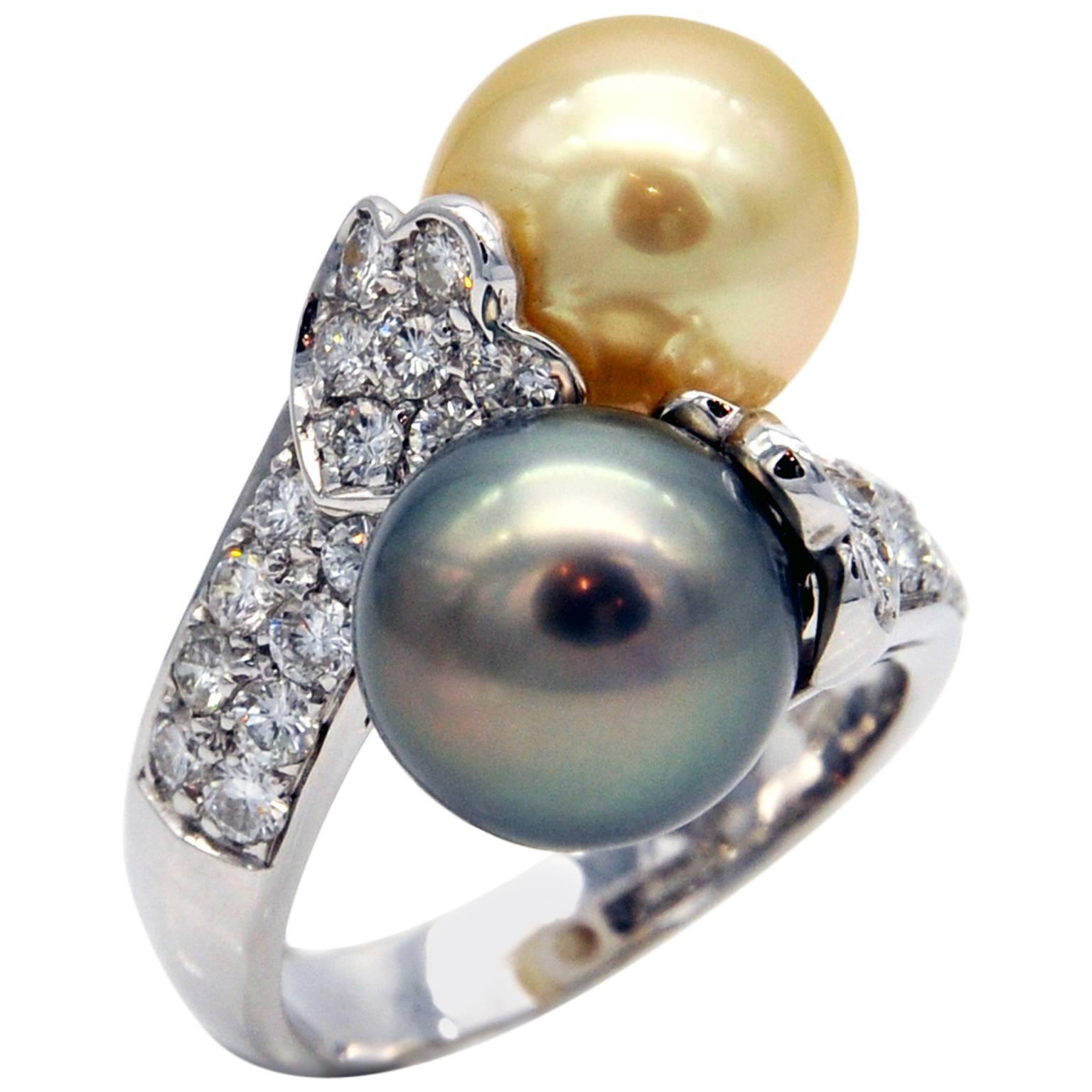 South Sea and Black Pearl Diamond Gold "Toi et Moi" Ring
