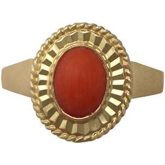 1980s Coral and Yellow Gold Cocktail Ring 8