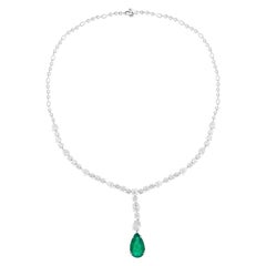 Pear Shape Natural Emerald Gemstone Necklace Diamond 18 Karat White Gold Jewelry