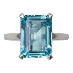 A Platinum and Aquamarine Ring