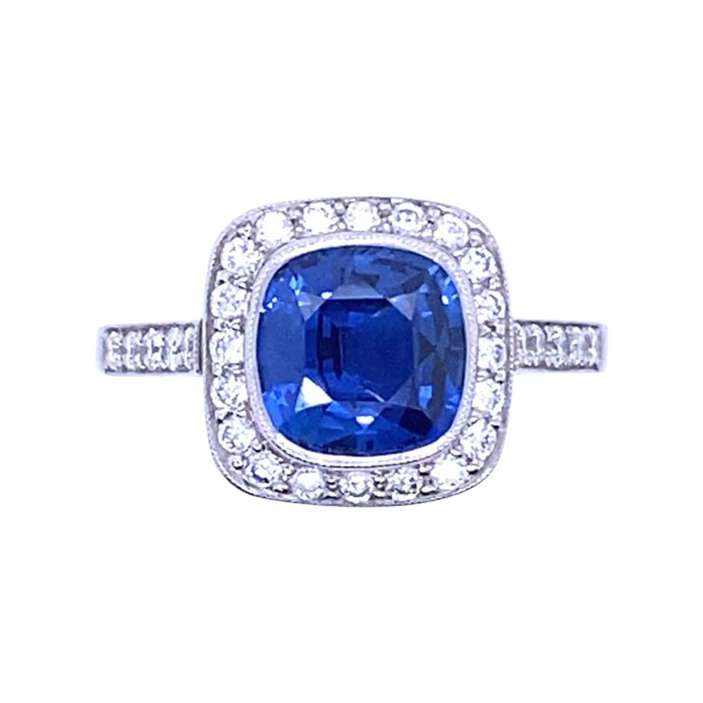 2.12 Carat Sapphire and Diamond Cluster Platinum Engagement Ring For Sale
