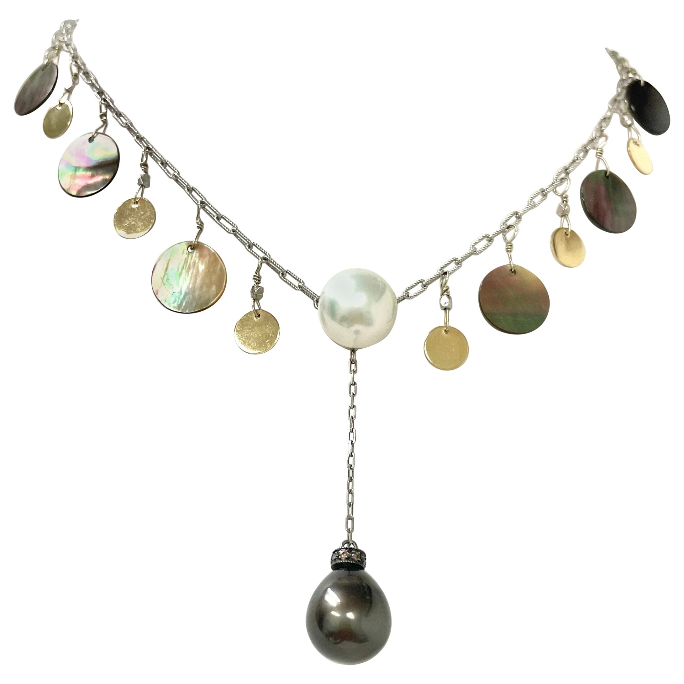 Collier de perles des mers du Sud avec perles de Tahiti et nacre