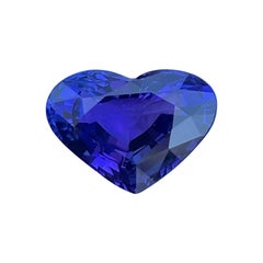 Ravissante pierre précieuse tanzanite de qualité AAA en forme de cœur de 3,89