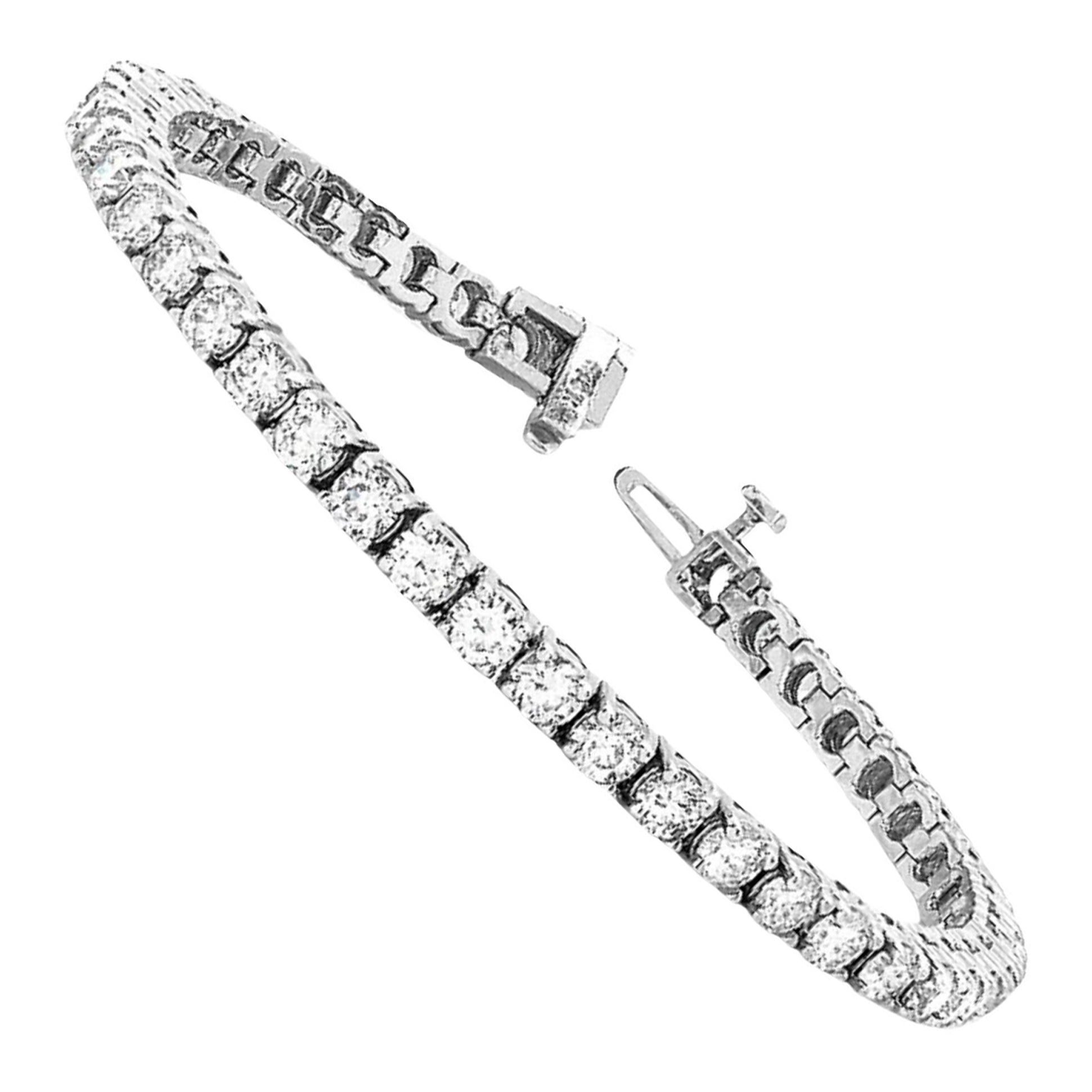 Exquisite 12 Carat Marquise Round Diamond Bracelet D/E Color VVS 
