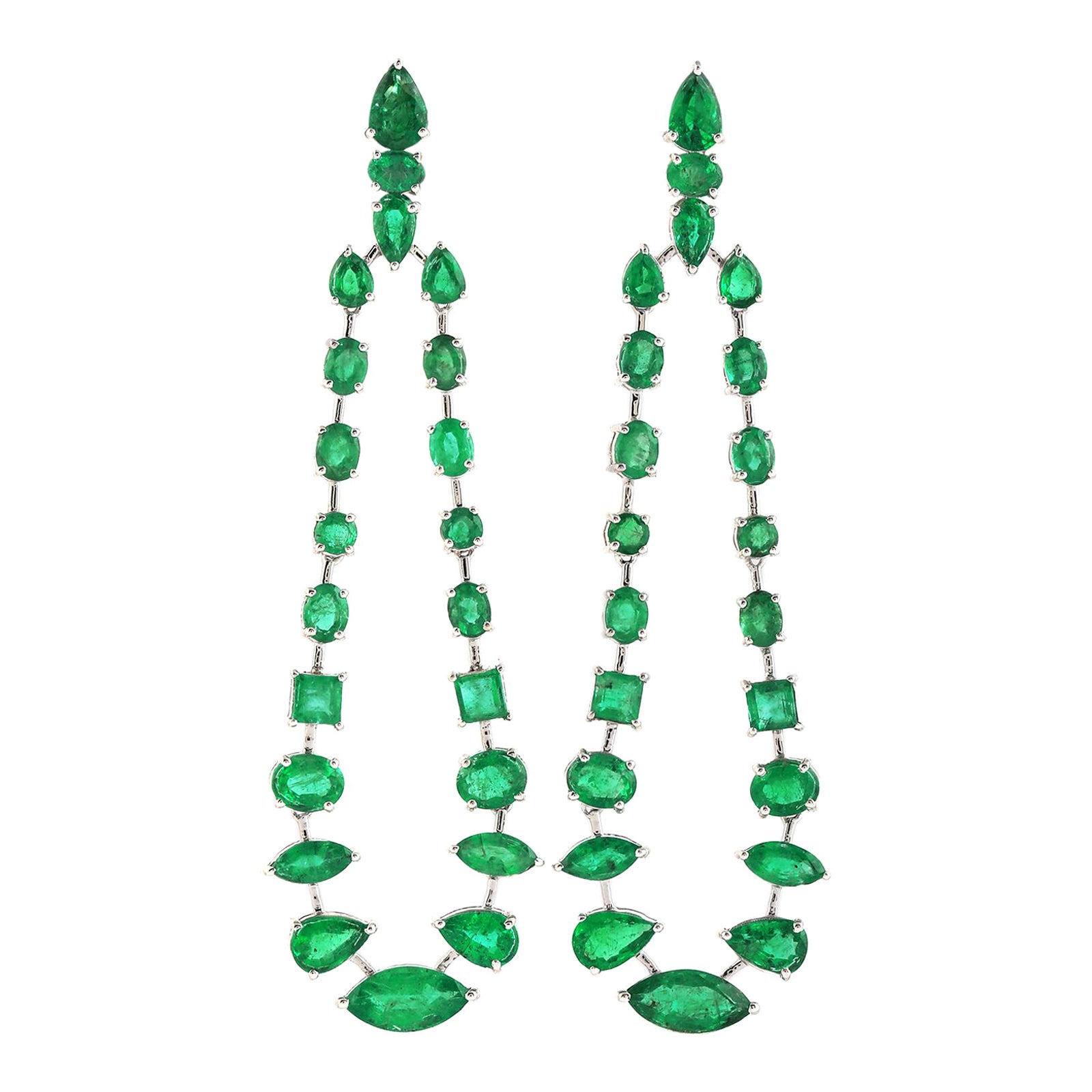 11.3 Carats Zambian Emerald Diamond 14 Karat Gold Dangle Earrings For Sale