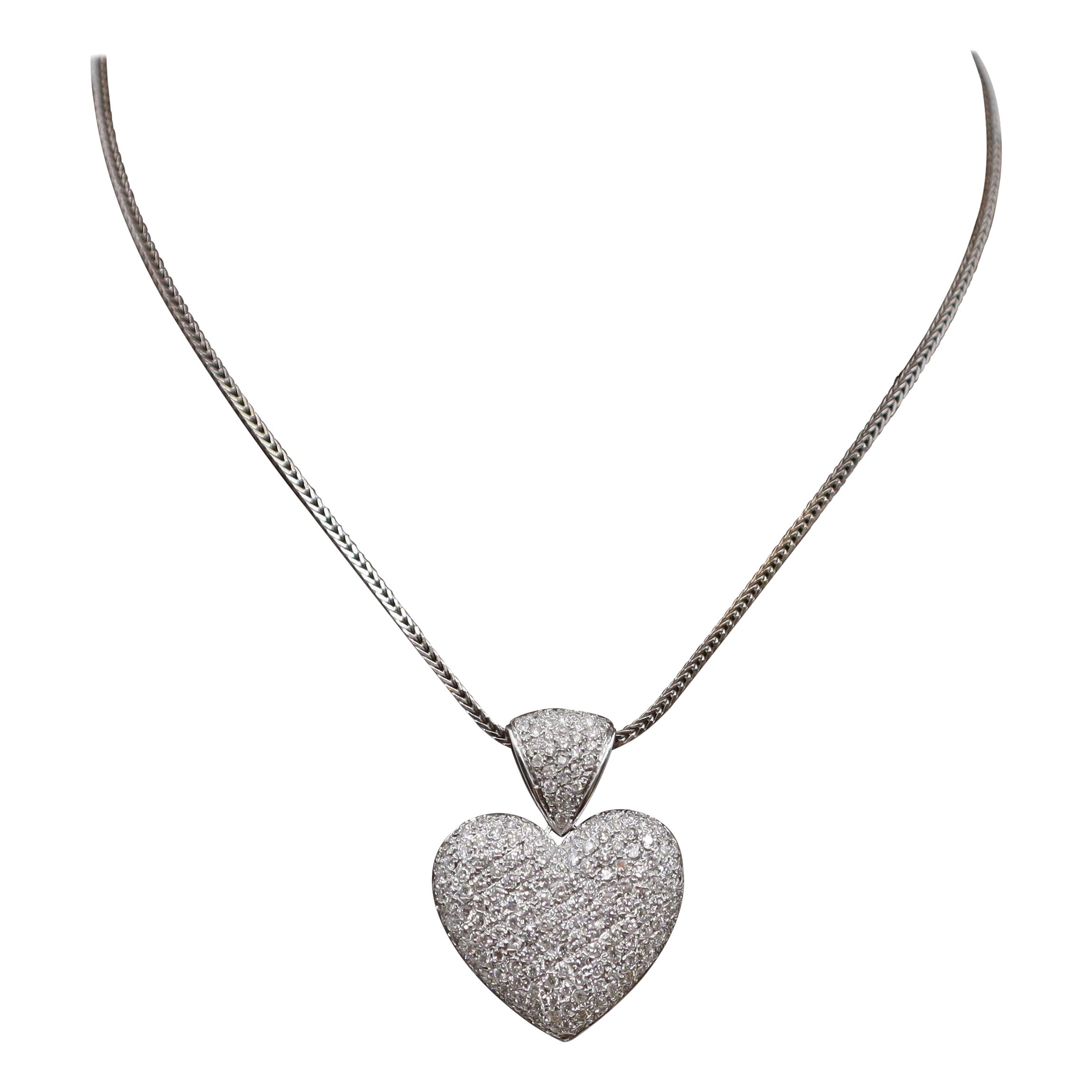 Heart Necklace in Diamonds 'Approx. 7 Ct' and White Gold For Sale at