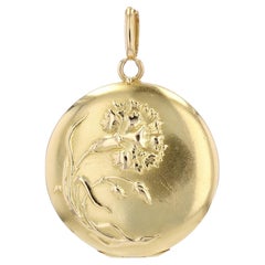 French, 20th Century 18 Karat Yellow Gold Marigold Medallion