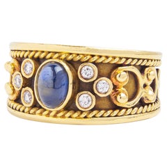 Ring aus 18 Karat Gold mit Saphiren und Diamanten im etruskischen Stil