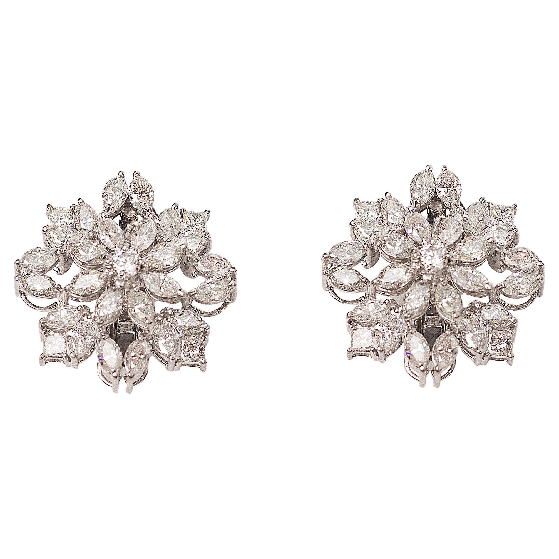 7.78 Cts Marquise Diamond Stud Earrings in 18K Gold For Sale