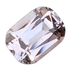 Superbe pierre émeraude naturelle de 1,50 carats, pierre précieuse pour la fabrication de bijoux