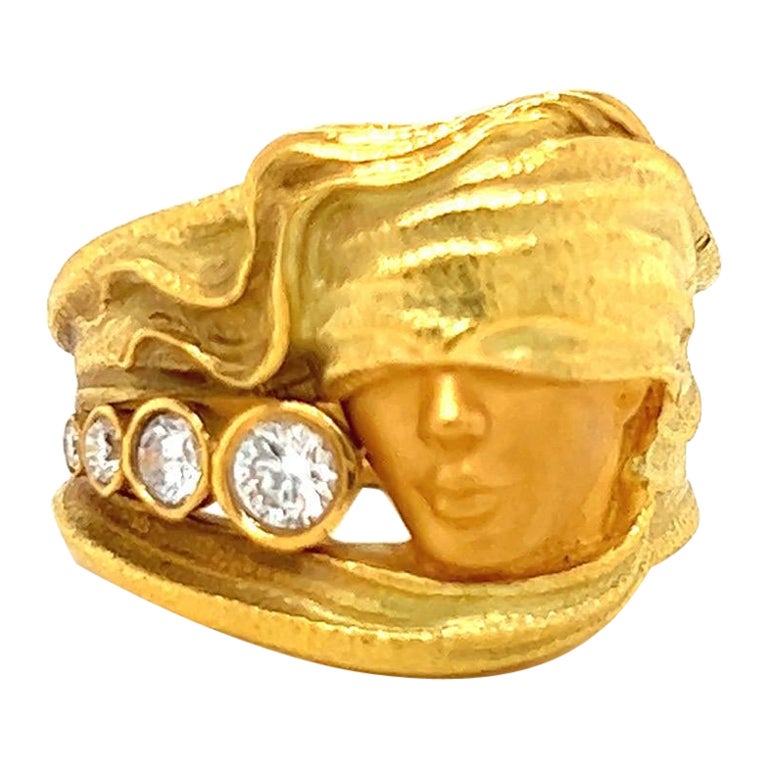 Carrera & Carrera 18 Kt Yellow Gold Mermaid Ring with 0.26 Cts Diamonds For Sale