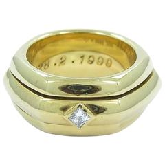 Piaget Rotating Center Band Princess Cut Diamond Gold Band Ring