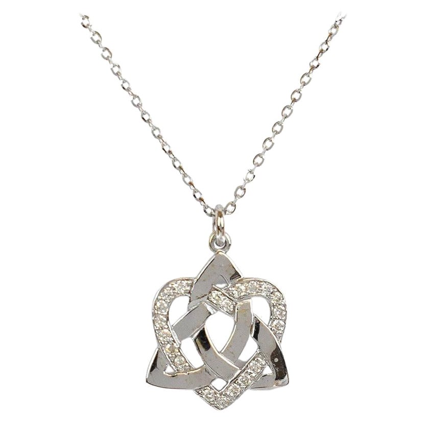 Collier Celtic Knot Irish Jewelry en or 18 carats en vente