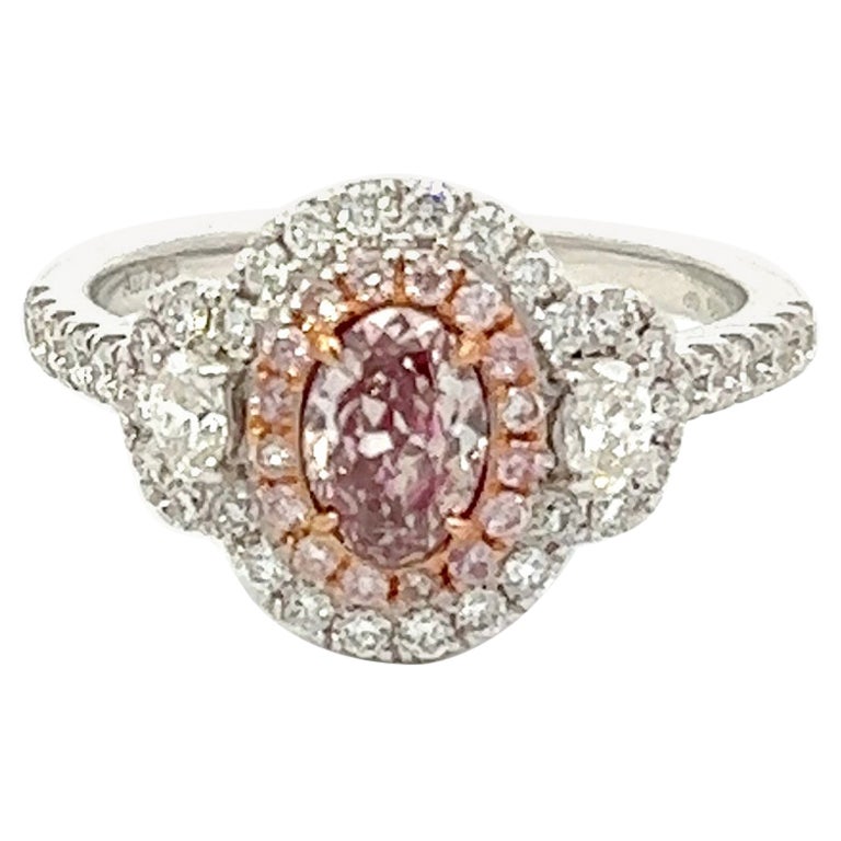 GIA-zertifizierter 0,51 Karat rosa Diamantring im Angebot