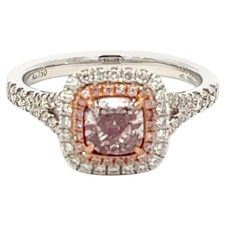 GIA Certified 0.90 Carat Pink Diamond Ring For Sale