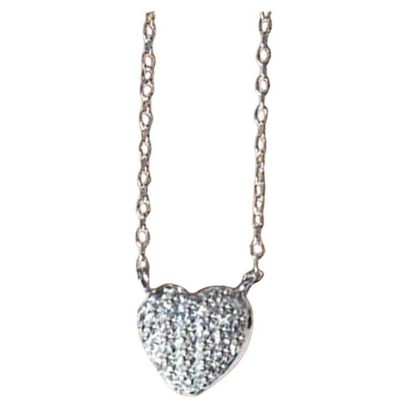 18k Gold Heart Shaped Diamond Necklace For Sale
