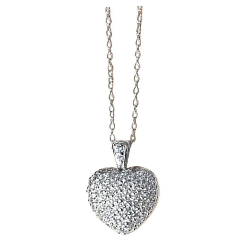 14k Gold Heart Shaped Diamond Pendant Heart Necklace For Sale at 1stDibs
