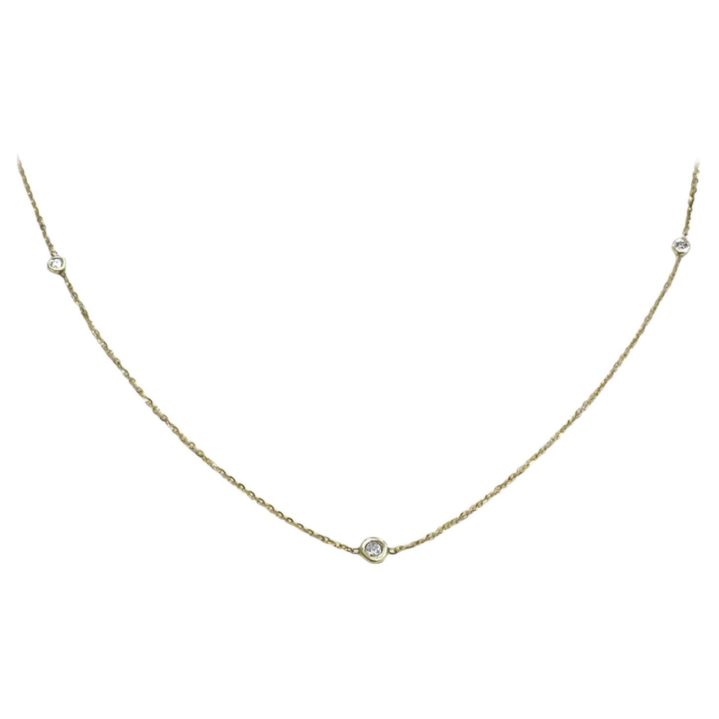 14k Solid Gold Three Diamond Station Necklace Bezel Setting Round Diamond For Sale